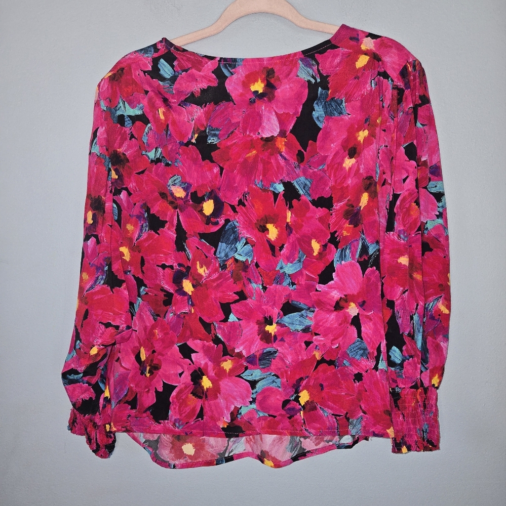 SoAllure Fuchsia Pink Floral Viscose Blouse Top Made In Italy Size Small/Medium